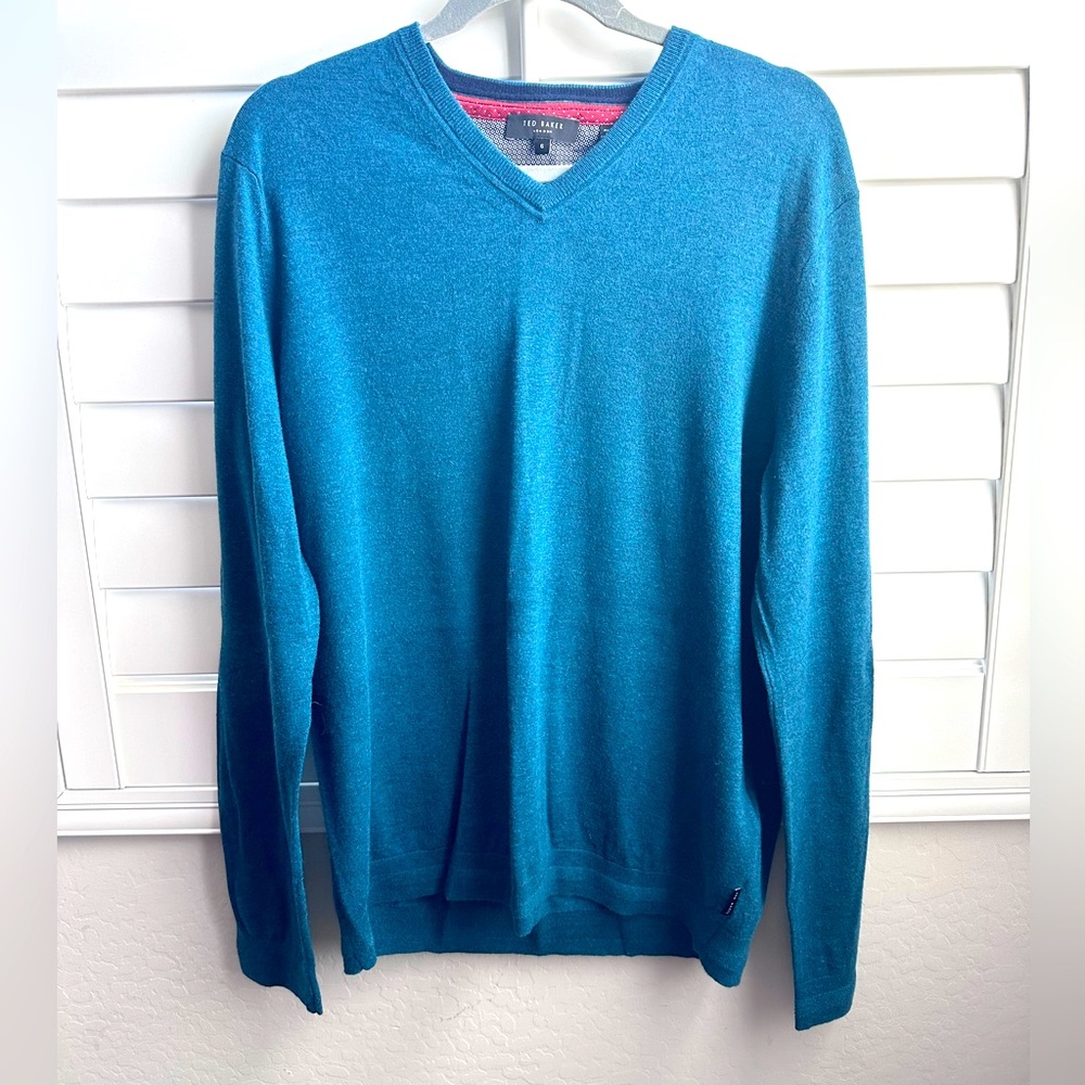 Ted Baker London Wool, Silk, & Cashmere Blend V Neck Sweater Size 6